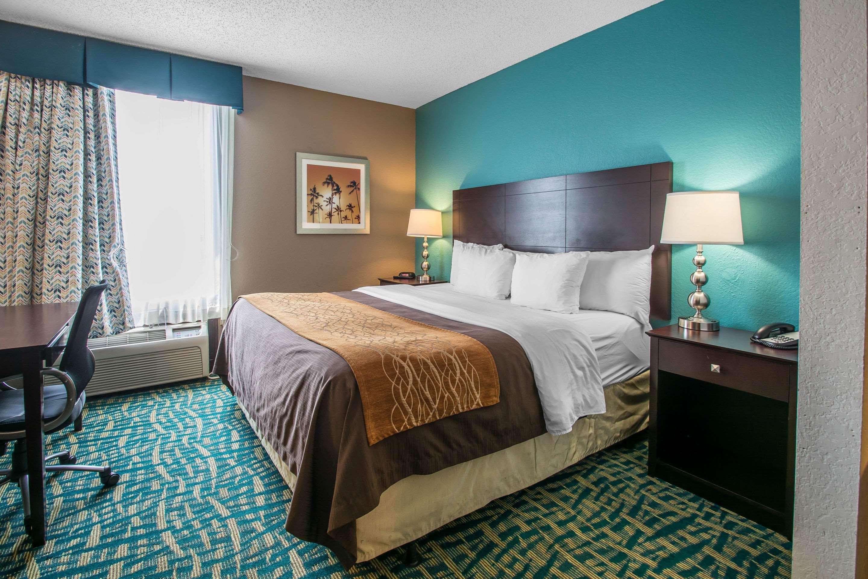 Comfort Inn & Suites Fort Lauderdale West Turnpike Lauderdale Lakes Eksteriør billede