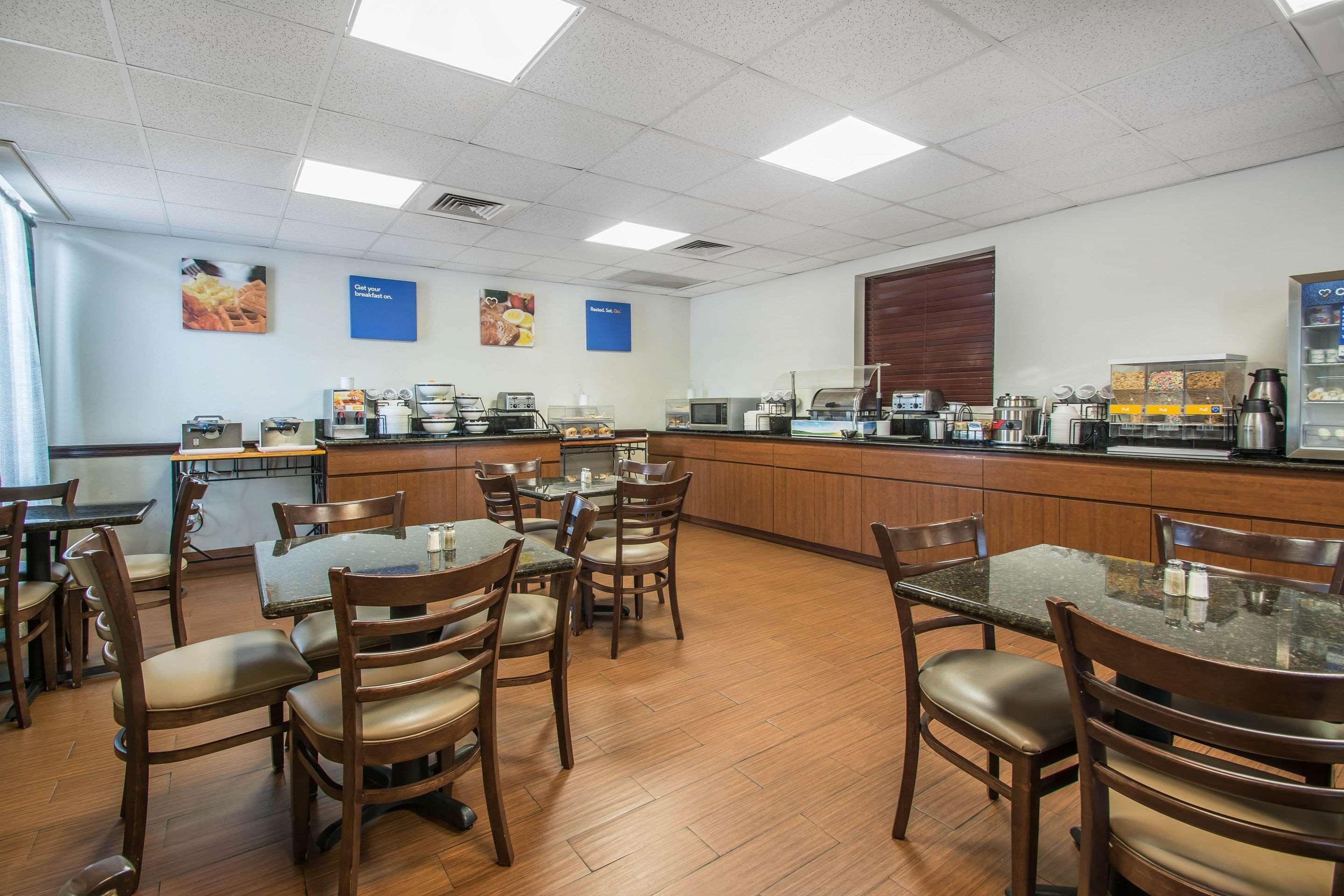 Comfort Inn & Suites Fort Lauderdale West Turnpike Lauderdale Lakes Eksteriør billede