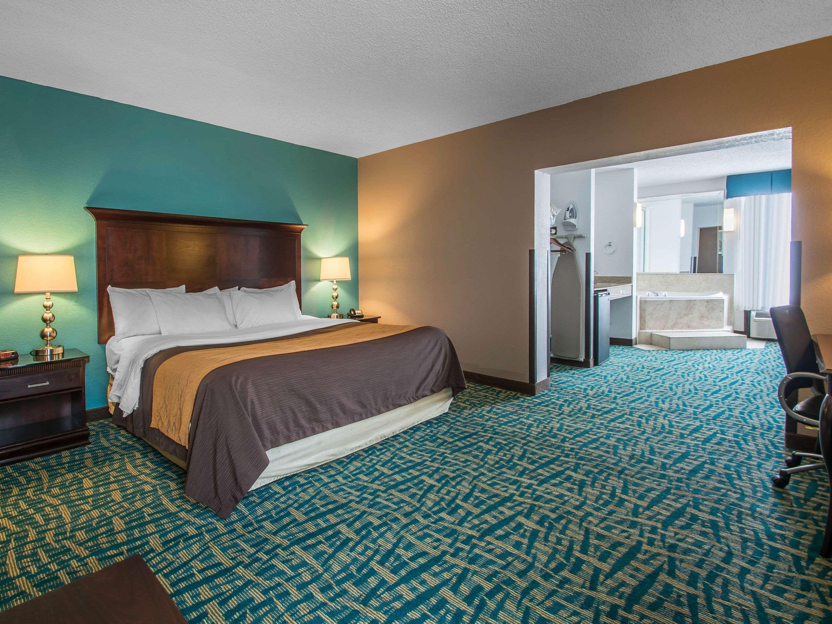 Comfort Inn & Suites Fort Lauderdale West Turnpike Lauderdale Lakes Eksteriør billede