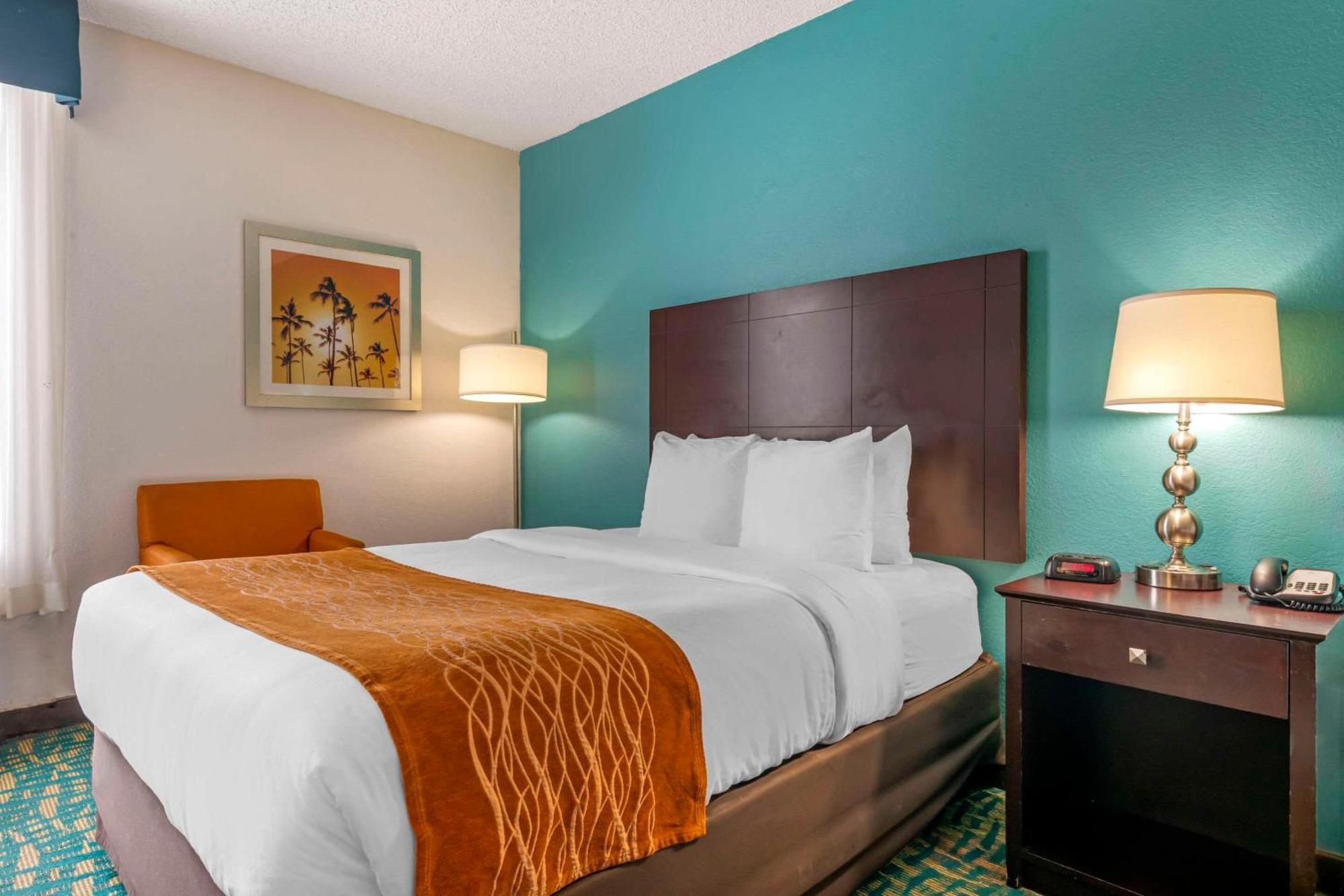 Comfort Inn & Suites Fort Lauderdale West Turnpike Lauderdale Lakes Eksteriør billede