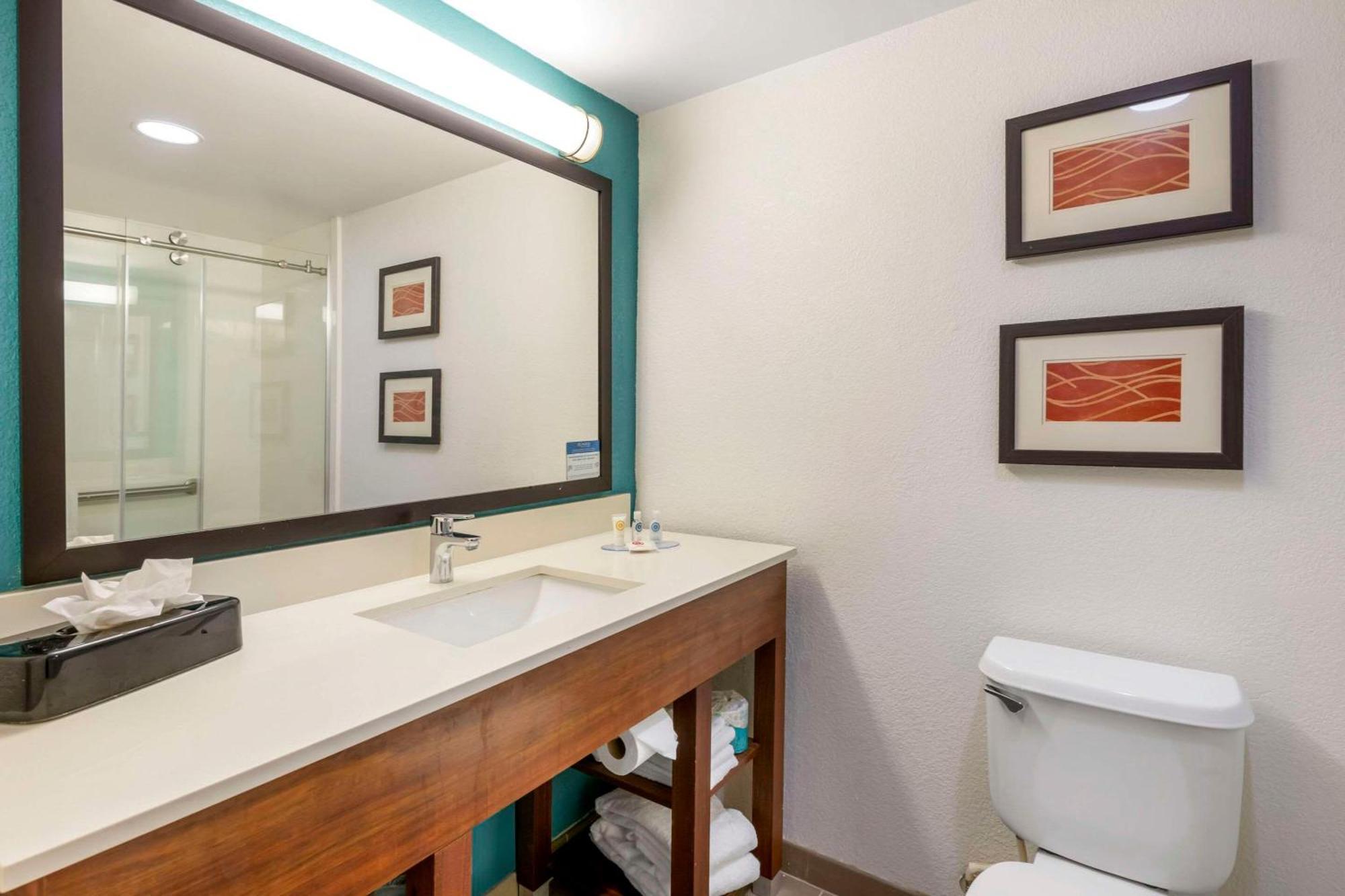 Comfort Inn & Suites Fort Lauderdale West Turnpike Lauderdale Lakes Eksteriør billede