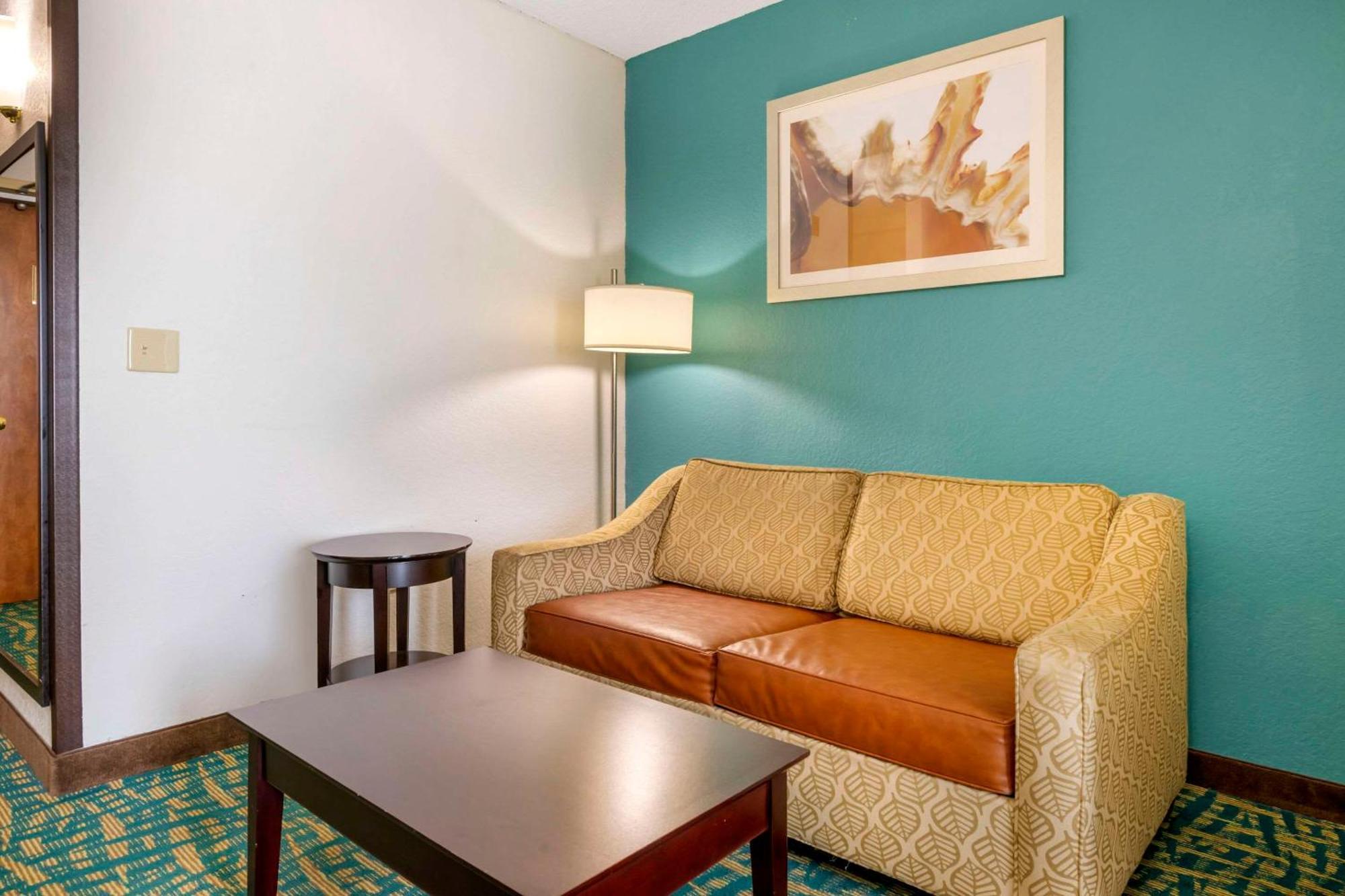 Comfort Inn & Suites Fort Lauderdale West Turnpike Lauderdale Lakes Eksteriør billede