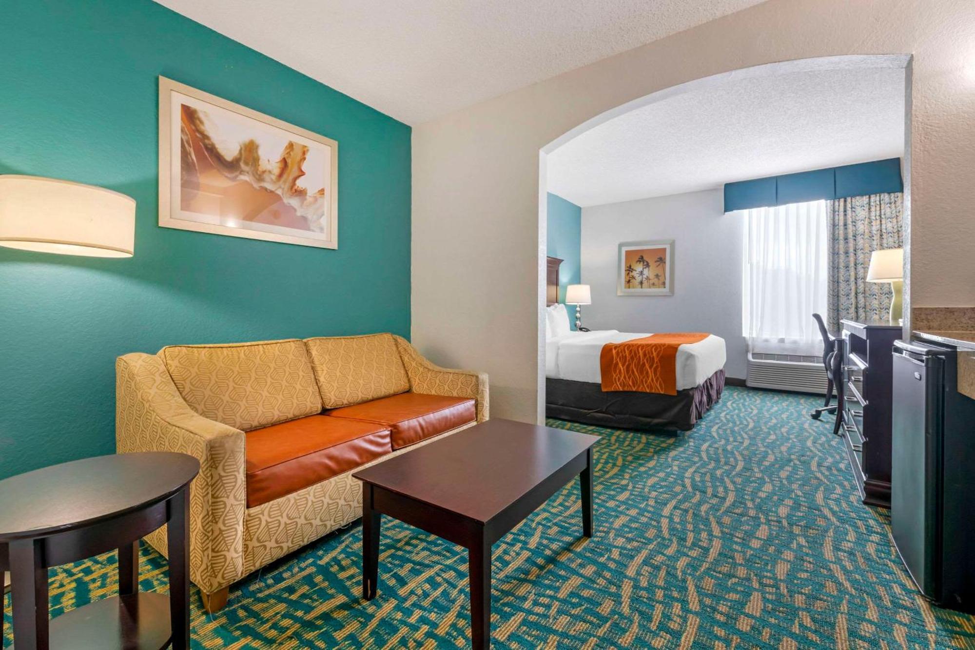 Comfort Inn & Suites Fort Lauderdale West Turnpike Lauderdale Lakes Eksteriør billede