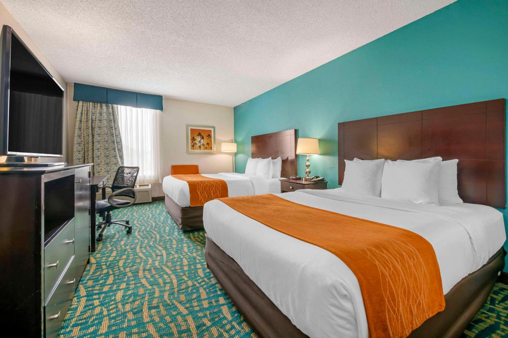Comfort Inn & Suites Fort Lauderdale West Turnpike Lauderdale Lakes Eksteriør billede